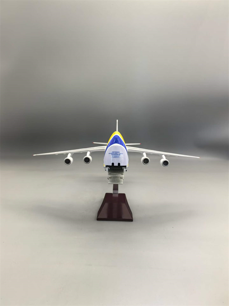 1/165 Ukraine An-124 Transport - đánh giá và giá Model Kit Ukraine
