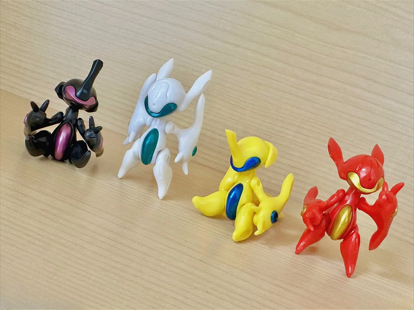 SO-TA capsule toys cool FORM B - đánh giá và giá Model Kit Robot