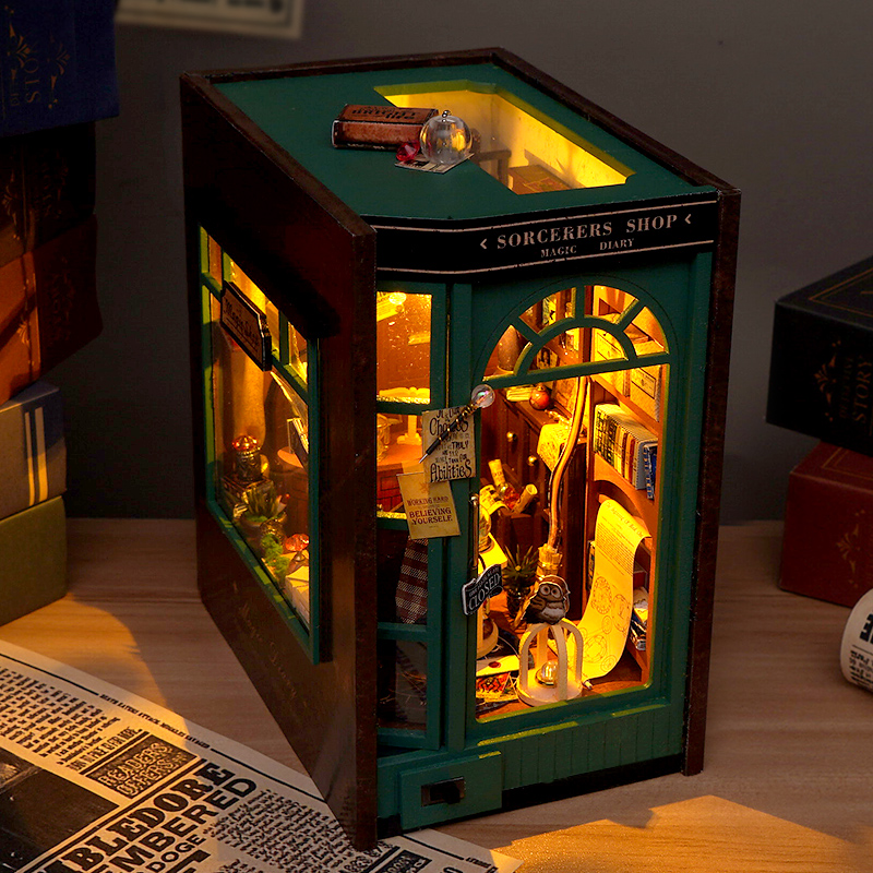 DIY Book Nook Insert Shelf Kit - đánh giá và giá Model Kit Japan Shop
