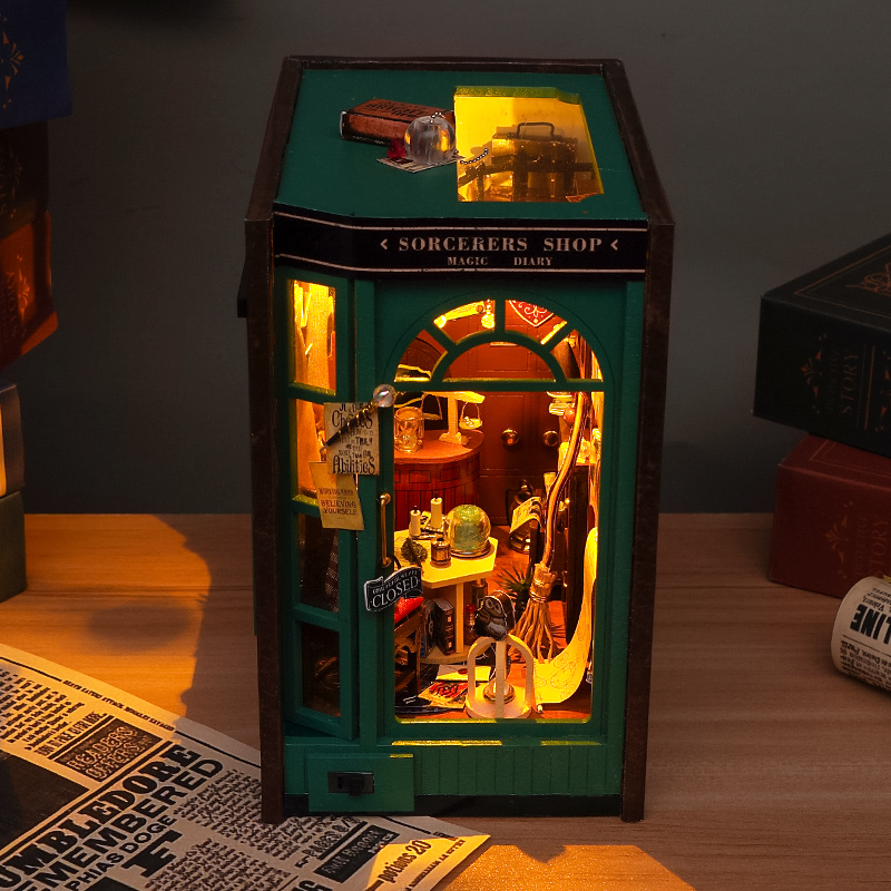 DIY Book Nook Insert Shelf Kit - đánh giá và giá Model Kit Japan Shop